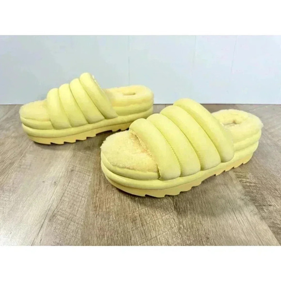 UGG Maxi Puff Slides Womens 8 Yellow Platform Uggs Slip On Sandals Sheepskin - Picture 3 of 9